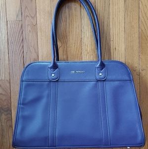 Ricardo laptop bag